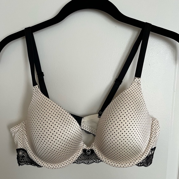 NWOT Lily of France Bra Size 36B - Picture 1 of 3